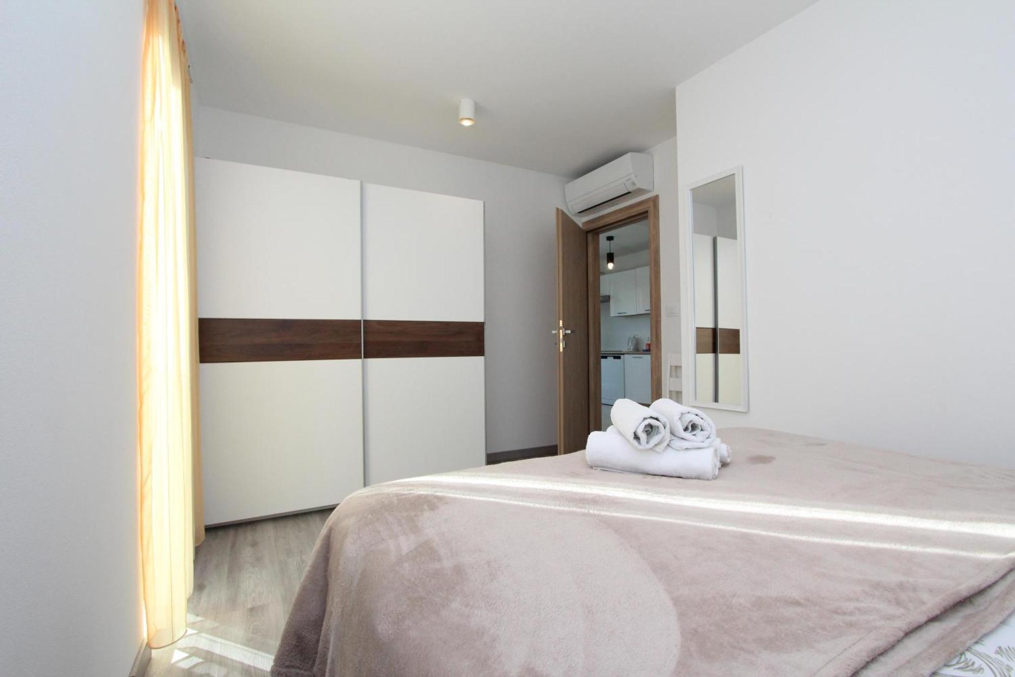 Apartments Katarina روفينج المظهر الخارجي الصورة
